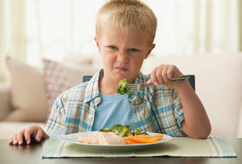6 simple ways to tackle picky eating and sensory disorders in Children